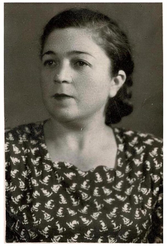 Rita Novofastovskaja   